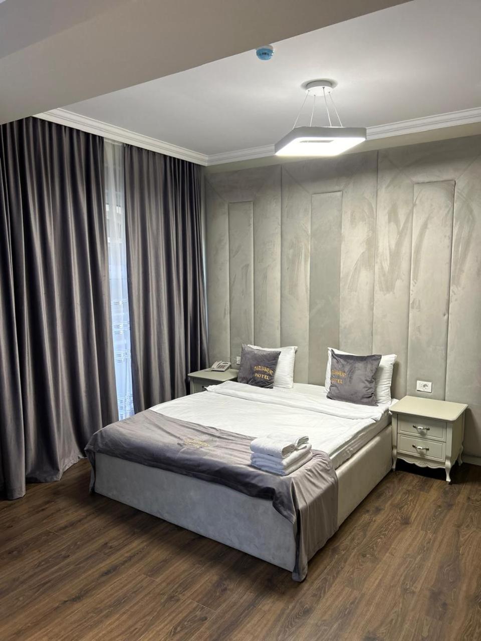 Sunday Hotel Baku Luaran gambar
