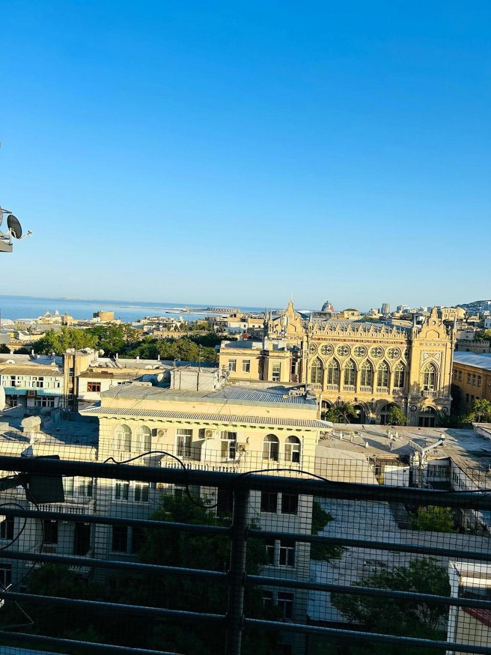Sunday Hotel Baku Luaran gambar